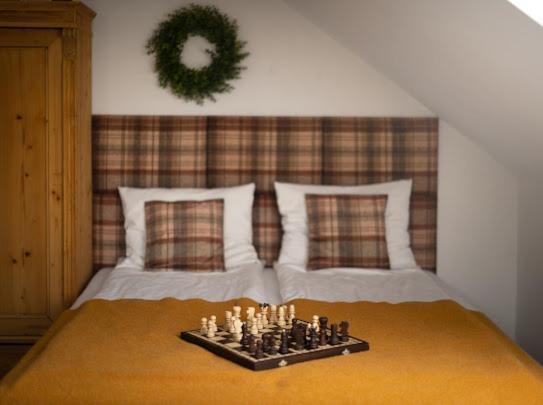 Apartamenty U Harrego I Przy Stawie Spa Z Klimatyzacja, Balia, Sauna, Ogrodem I Parkingiem Kudowa-Zdrój Buitenkant foto