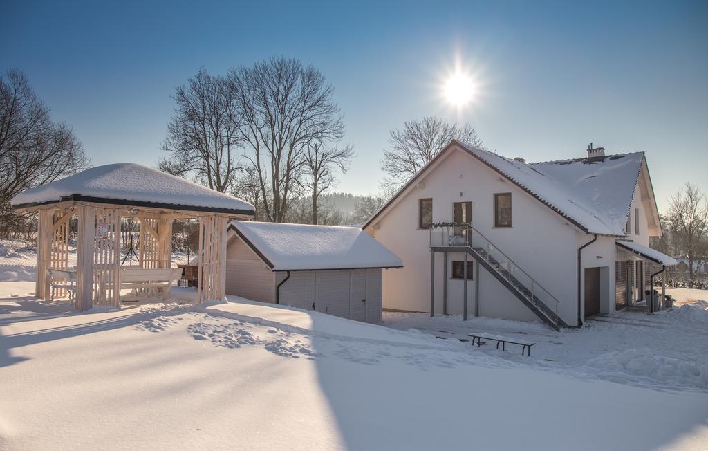 Apartamenty U Harrego I Przy Stawie Spa Z Klimatyzacja, Balia, Sauna, Ogrodem I Parkingiem Kudowa-Zdrój Buitenkant foto