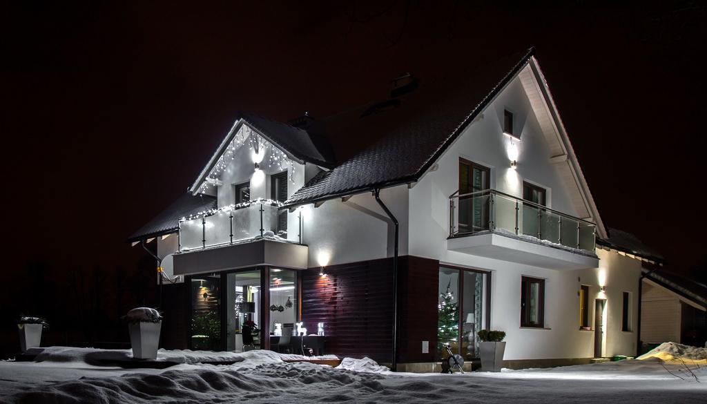 Apartamenty U Harrego I Przy Stawie Spa Z Klimatyzacja, Balia, Sauna, Ogrodem I Parkingiem Kudowa-Zdrój Buitenkant foto